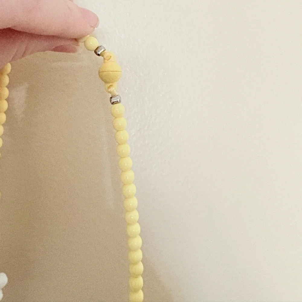 Vintage kids beaded necklace - Picture 2 of 2